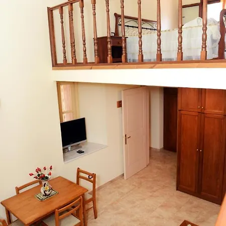 Classical Archontiko D&m *