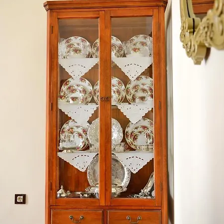 Classical Archontiko D&m *