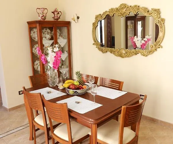 Classical Archontiko D&m Vila *